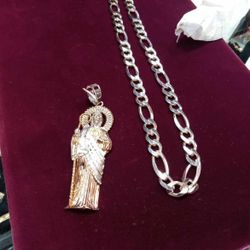White Gold Necklace 
