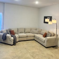 Sectional couch