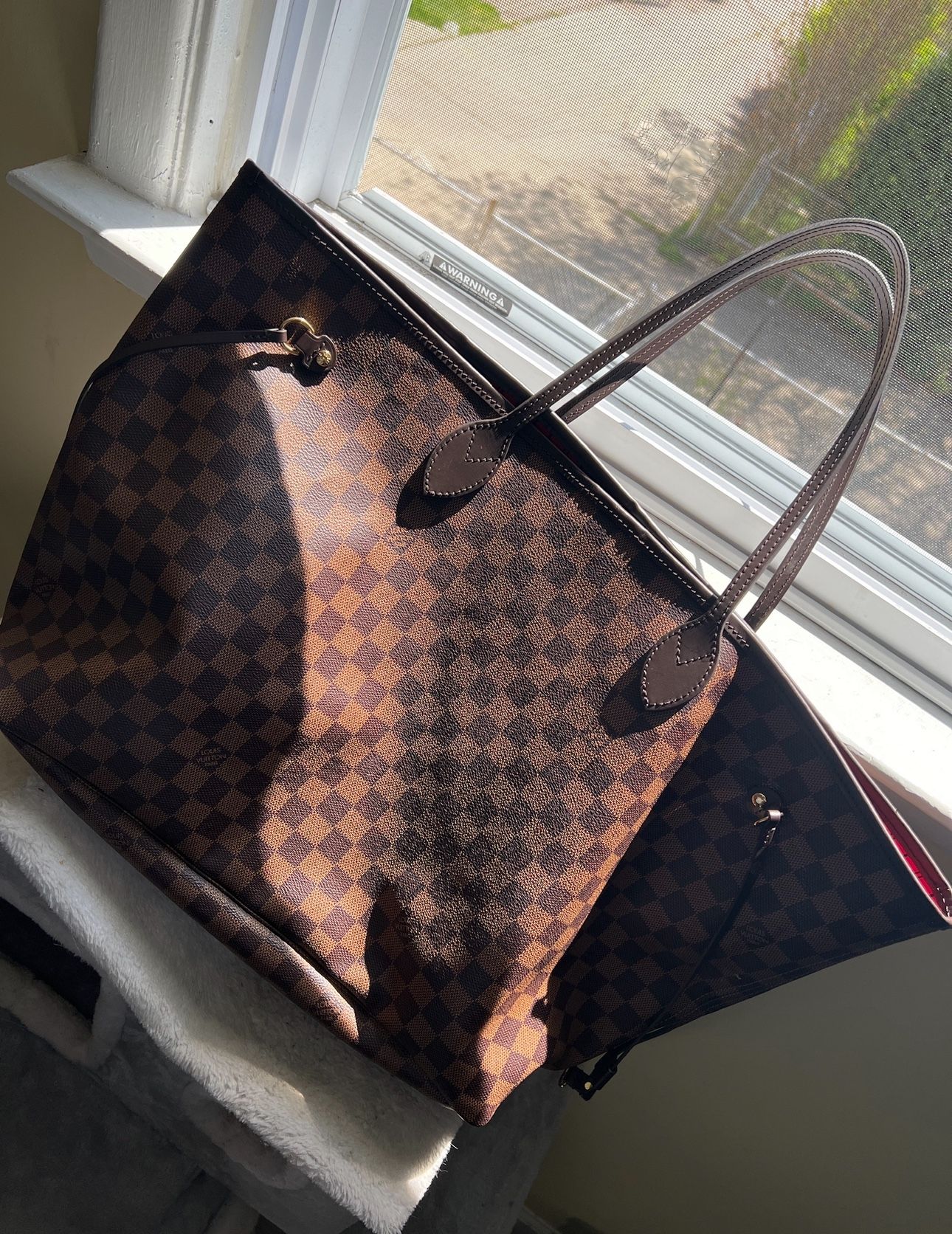 100% Authentic Louis Vuitton Neverfull GM