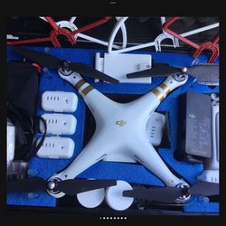DJI Phantom 3 Drone  Quadcopter Dr1 with Camera and 3Axis Gimbal - White  $525 Cash Only