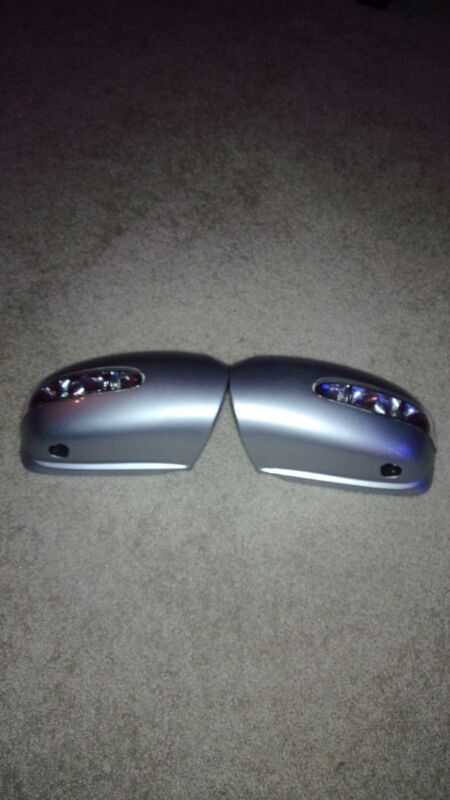 Mercedes Ml350 04-08 Door mirror cover with light