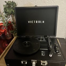 VICTROLA 