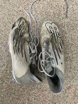 New Balance Burner Cleats size 10