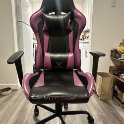Vitesse Gaming Chair Black Purple