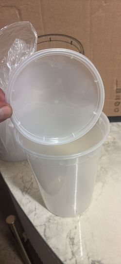 32 oz ,240 set containers with lid