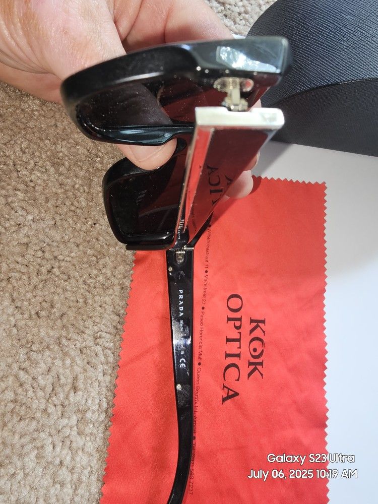 Prada Sunglasses 90s New Condition