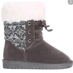 Muk Luks Melba Sweater Boot Grey 6 Lace