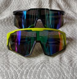 2 pair glasses