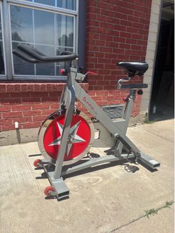 Sunny health and fitness exercise bike