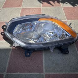 Internacional LT Headlight Right Side.