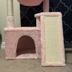 Cat Tree - BRAND NEW IN THE BOX!
