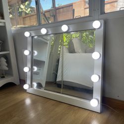 Vanity Mirror Light