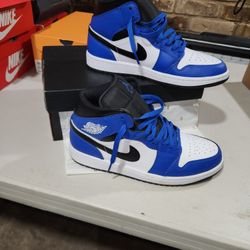 Air Jordan 1 Mid Size 9