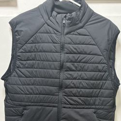 Kenneth Cole Puffer Quilted Vest Size Medium  Men’s Black