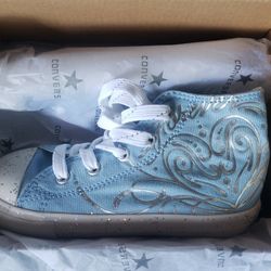 New Converse All Star Shoes Kids Size 10