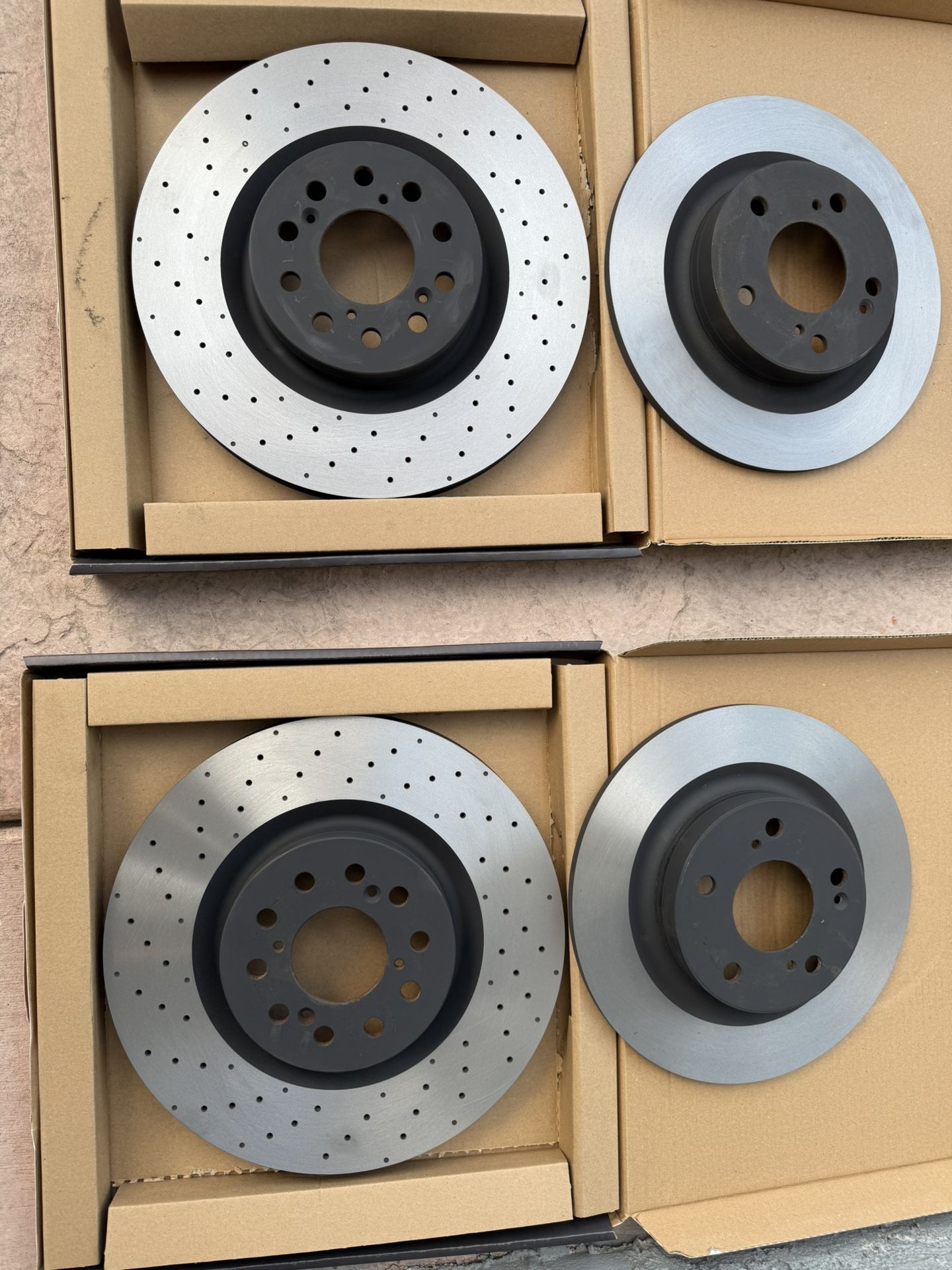 Resurfaced civic type r FK8 Fronf And Rear rotors. Fits FK8 and FL5 OEM Rotora