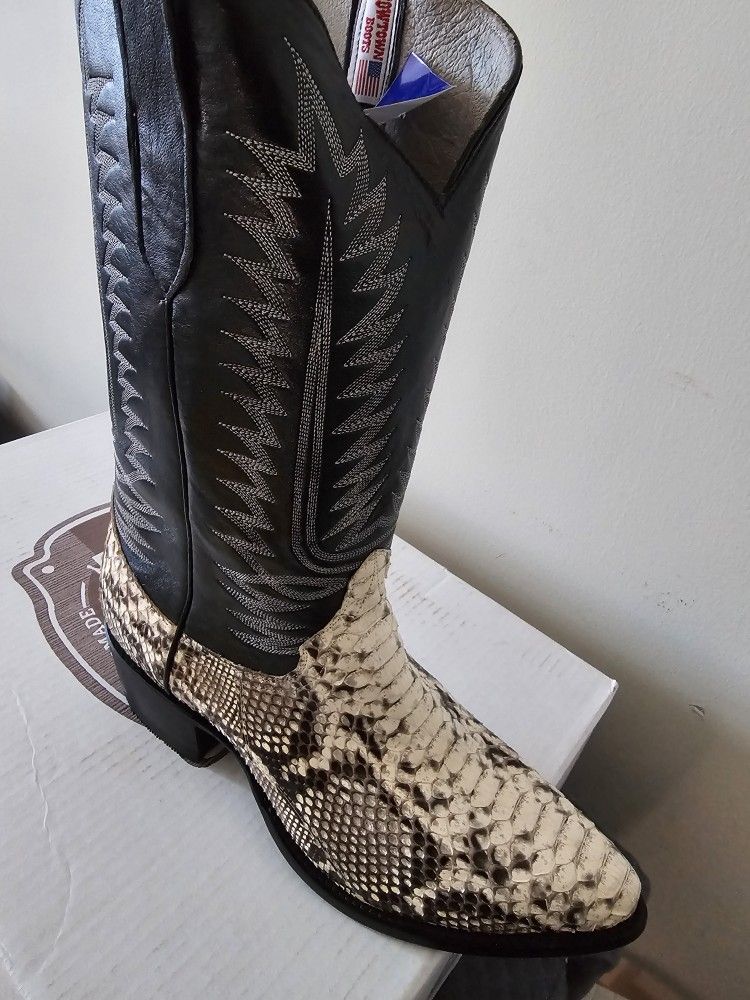 Brand New Python & Rattlesnake Cowboy Boots- Stunning