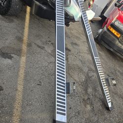 Estribos para Ford 4 puertas