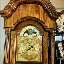 Howard Miller #610-326 “Northport” Grandfather clock