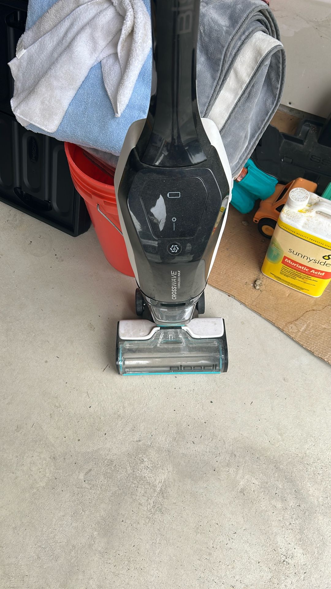 Bissell Model 2596 Carpet Steamer