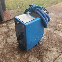 Mobile Carpet Cleaning Extractor. 