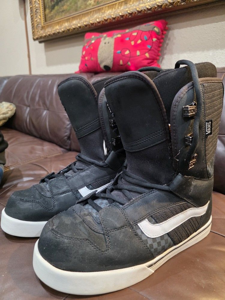 Vans Snow Boots
