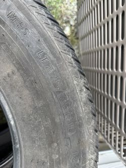 LT275/65R18 M&S  Continental Used tires.