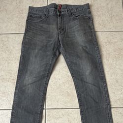 UNIQLO UJ MENS JEANS STRAIGHT SIZE 31x32