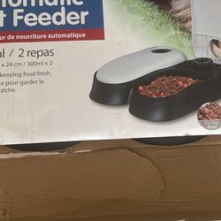 Automatic Pet Feeder 