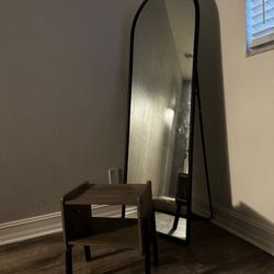 Mirror 