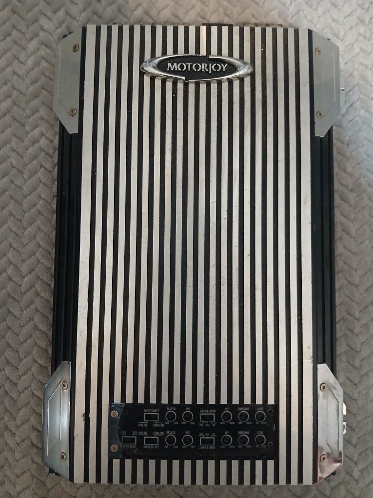 AMPLIFIER
