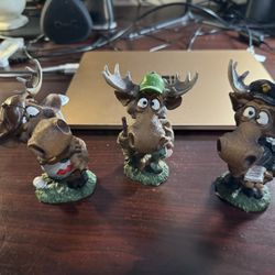 Vintage Moose Collectible Figurines 
