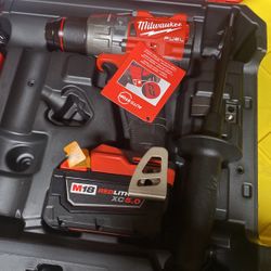 Milwaukee 1/2”drill /driver And Hammer Drill/driver With Battery 5.0 New