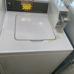 Lavadora Comercial con  Caja Monedas- Llévese sin dar depósito para más información llámenos o mande mensaje!