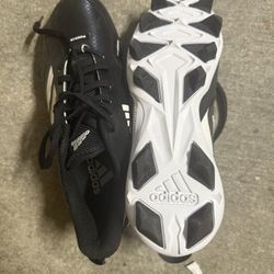 adidas Boy's Icon 7 Md Baseball Shoe size-8
