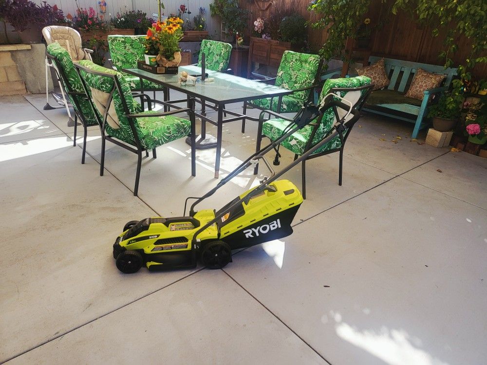 Ryobi new 13 11 Amp Corded Electric Walk Behind Push Lawn Mower