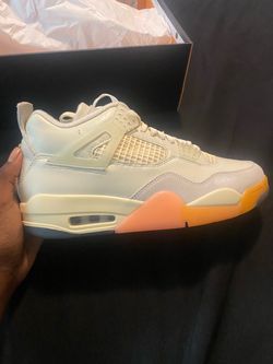 Air Jordan 4 Retro Sneaker