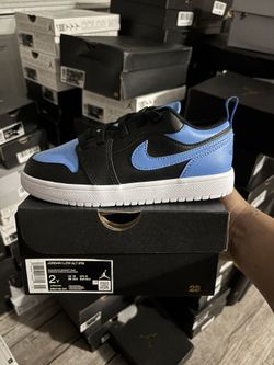 nike kids shoes
