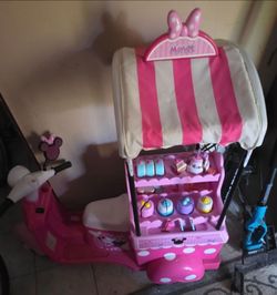 Electric minnie mouse Ice cream truck