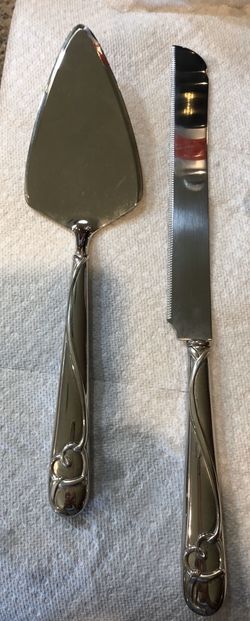 Lenox wedding / anniversary cake set