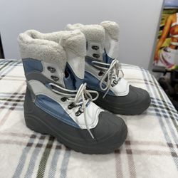 Itasca Women’s Snow Boots Size 7 Excellent Condition 