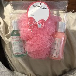 Perfect Condition Body Lotion And Shower Gel Gift.