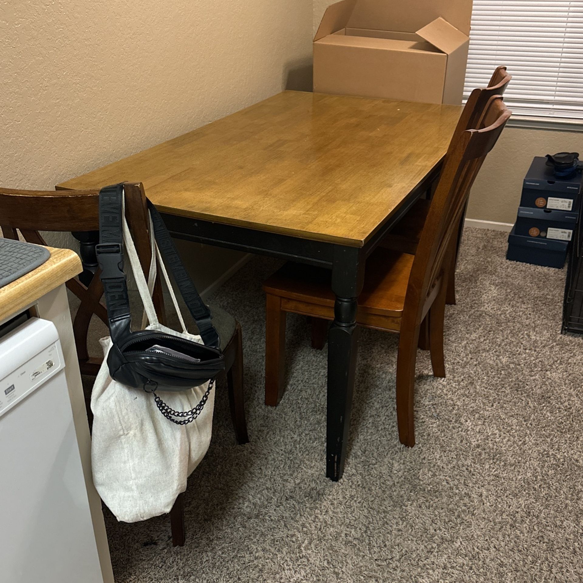 FREE TABLE AND CHAIRS!!