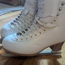 Jackson Freestyle Adult Size 7.5R