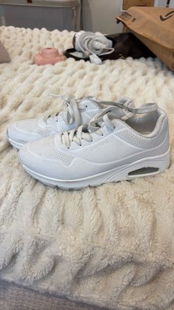 Clinical shoes