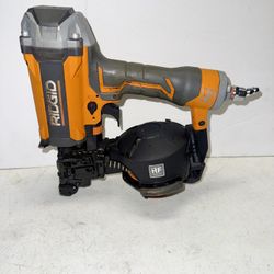 RIDGID 15 Degree 1-3/4 in Coil Roofing Nailer R175RNF Magnesium Housing