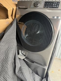 Samsung Front Load Washer & Dryer – 4.5 cu. ft. – Excellent Condition