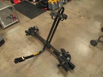 Used Saris 2 Bike Hitch Rack