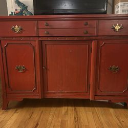 Vintage dresser ( 60 + years old ) 