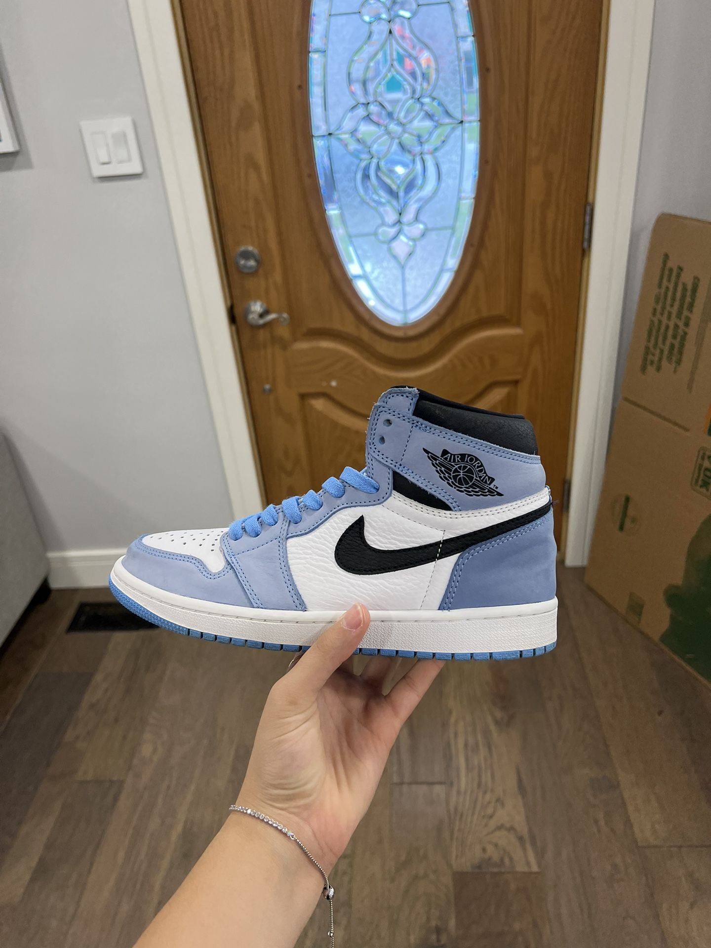 Jordan 1 University Blue, Size 8 men